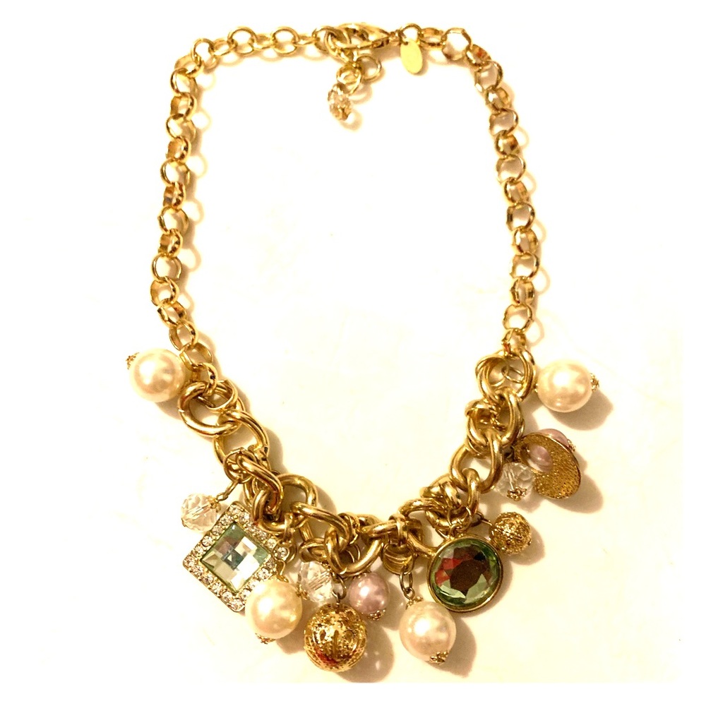 Gold chunky necklace
